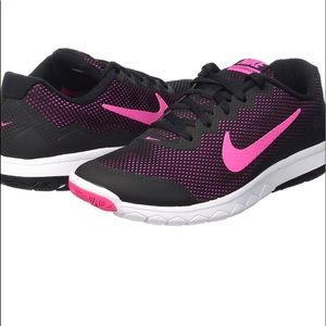 Worn Once - NIKE Tennis Shoes